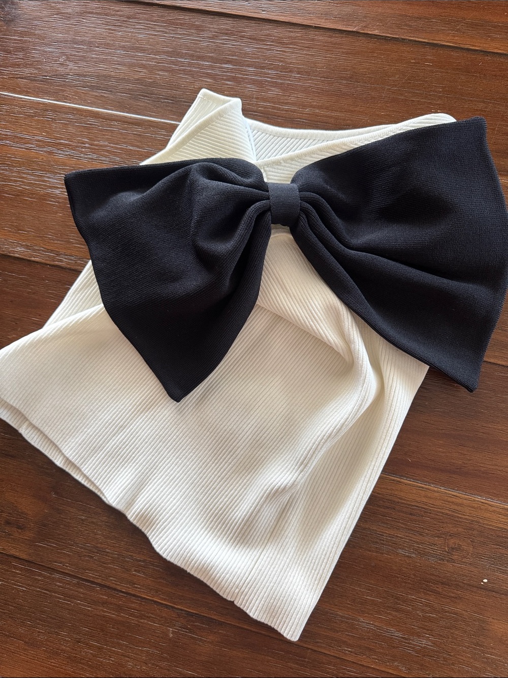 Zara Black and Cream Asymmetric One-Shoulder Ribbed Top